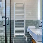 Parisian Gem: Heart Of The Latin Quarter- 2br Lift パリ