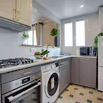 アパート Parisian Gem: Heart Of The Latin Quarter- 2br Lift *