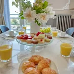 Parisian Gem: Heart Of The Latin Quarter- 2br Lift アパート